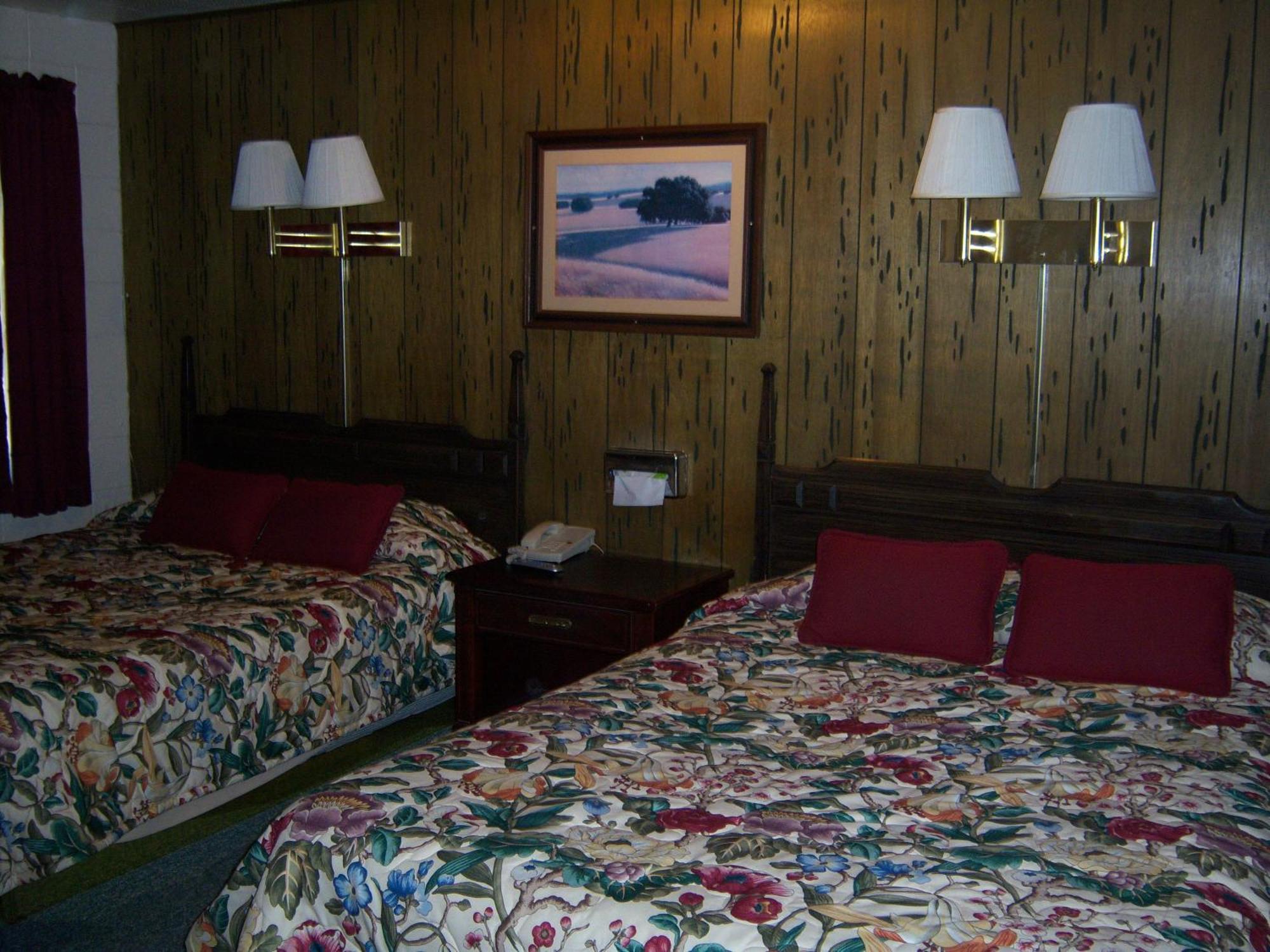 Shasta Dam Motel ชาสทา เลค ภายนอก รูปภาพ